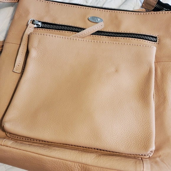 Luxeoria Pebble Grain Leather Crossbody Bag, Light Peach In Color, Classic - Picture 12 of 14